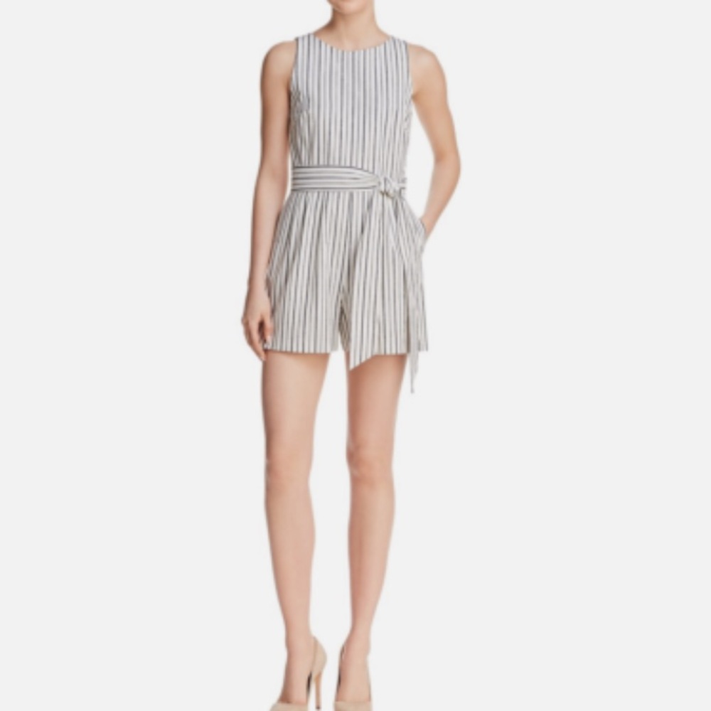 Alice + Olivia Melaine
Striped Romper